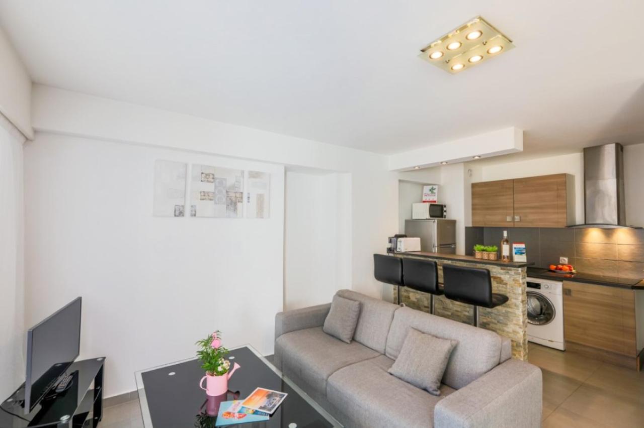 Suede 3 Ap4209 By Riviera Homes Apartment