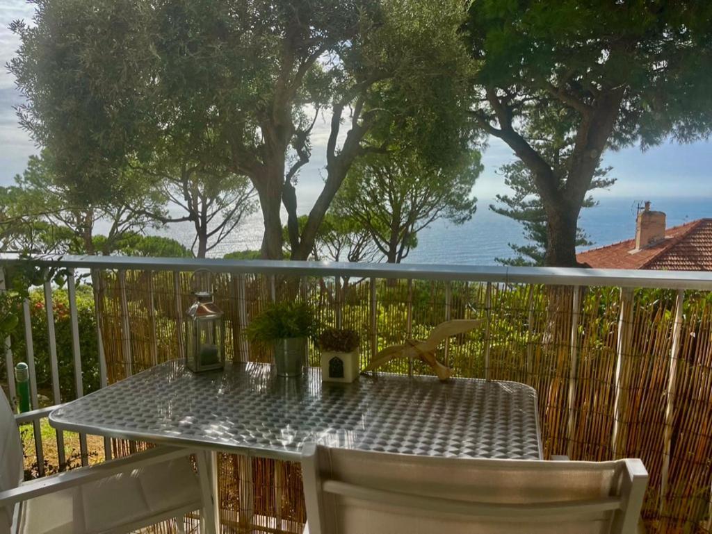 Apartment Stunning View And Pool Big Location *