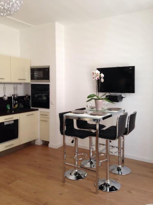 Appartement #28 1 Bdr Flat Ac Balcony Hper 10mins To & Old Town