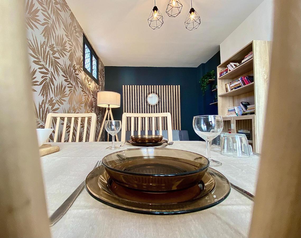 Lovely & Cozy Duplex Heart Of With Bathtub! Nice