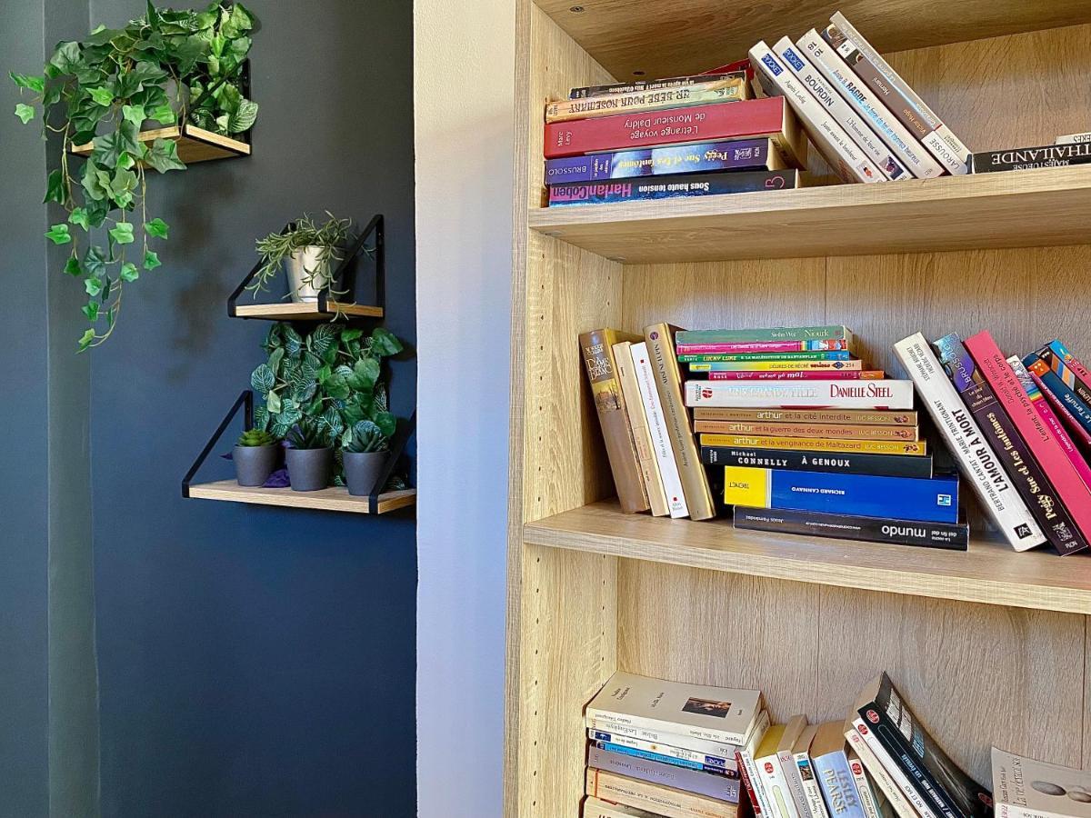 Lovely & Cozy Duplex Heart Of With Bathtub! Apartment