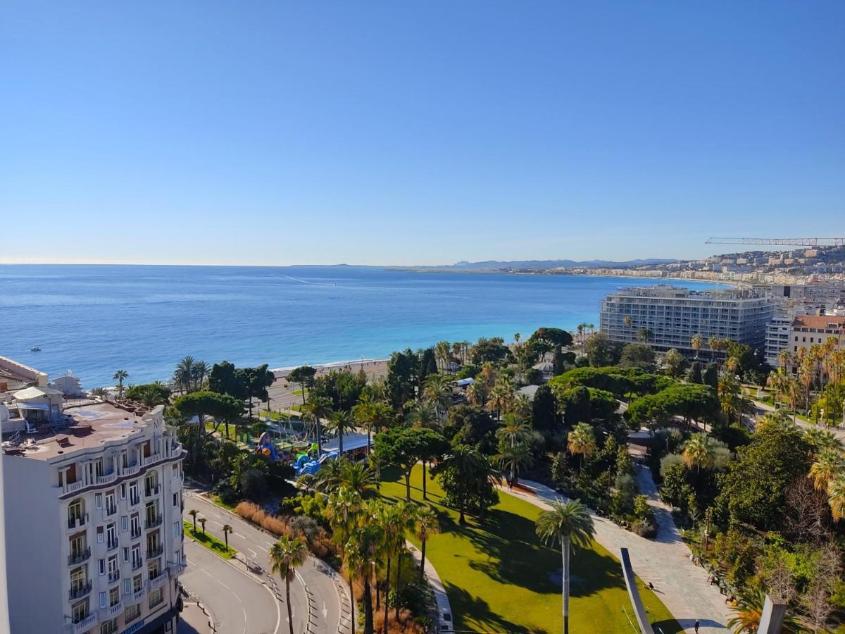 Garden Level Nearby Apartment *