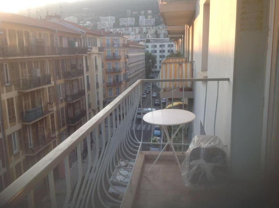 Zona Porto A 10 Mn A Piedi Dal Mare * Nice