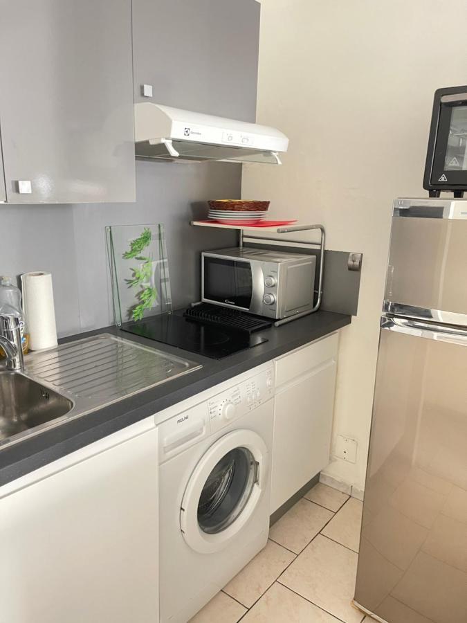 Small Apartment Nice