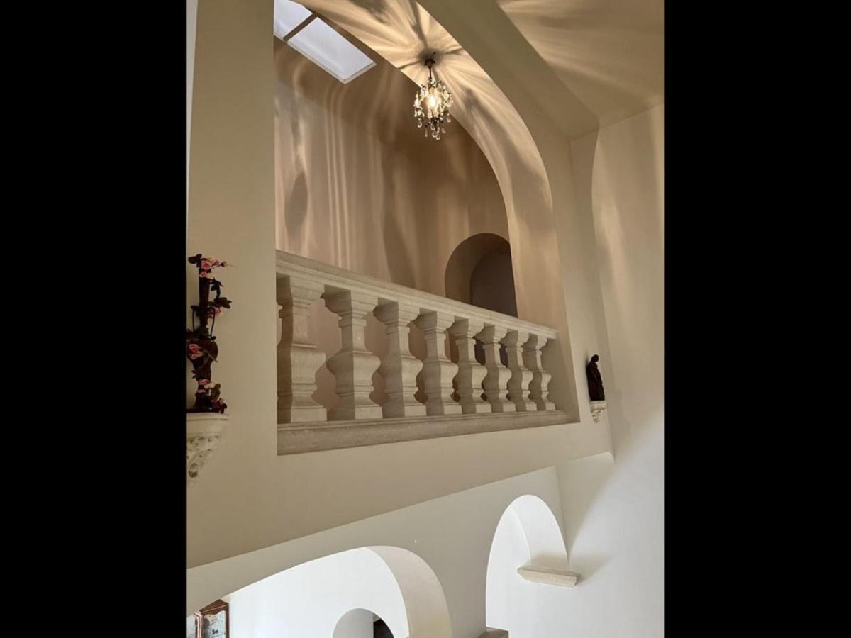 Villa Magnificent 7 Bedroom With Pool In The Heart Of 20 Hectares Nice