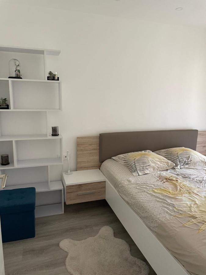 Apartment Neuf Pres De La Mer