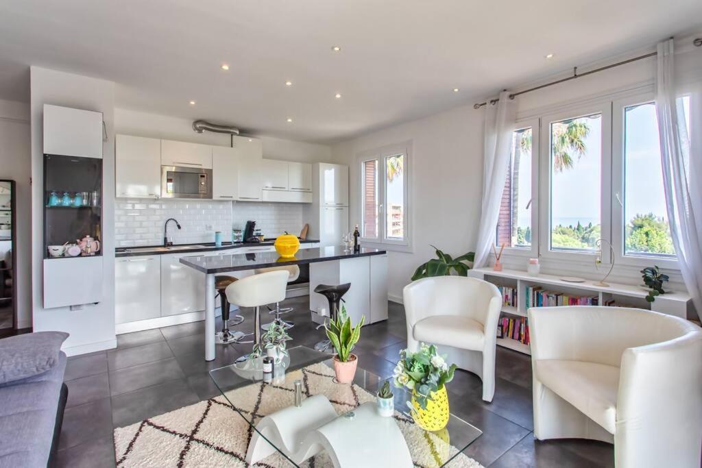 Apartamento L27 2p Jasmins Sea View Parking & Ac *