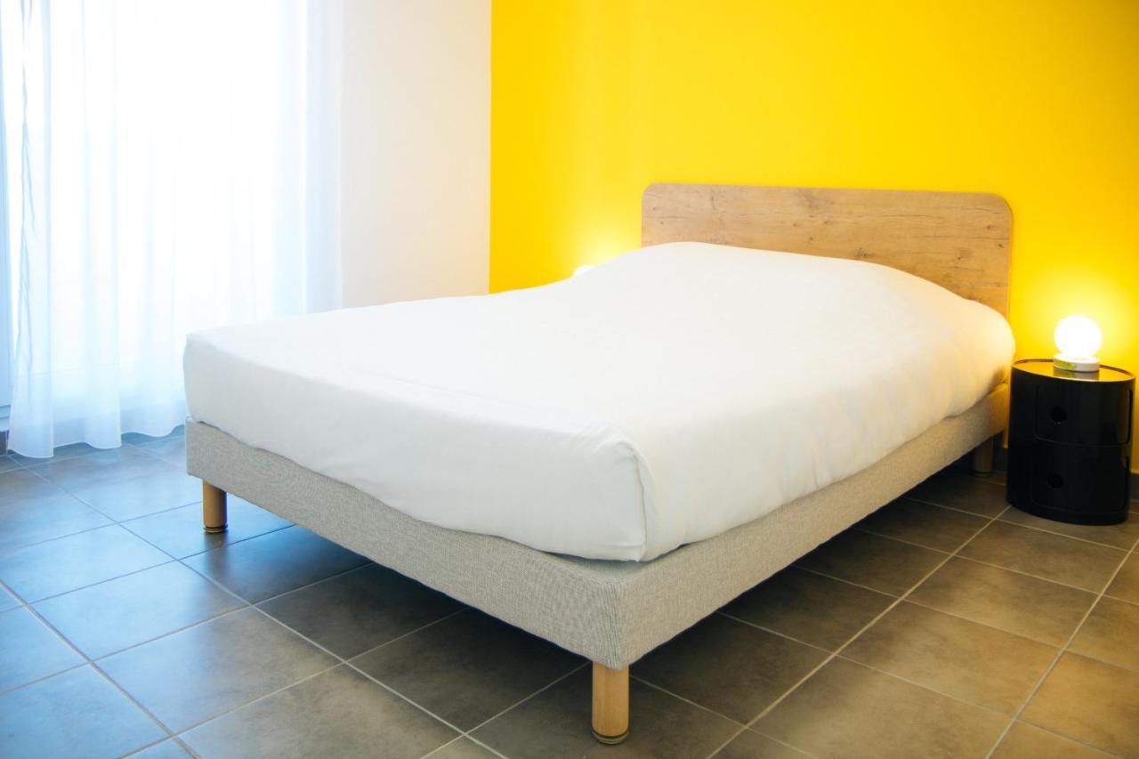 Aparthotel Twenty Business Flats Angely *