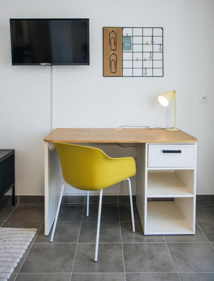 Aparthotel Twenty Business Flats Angely *