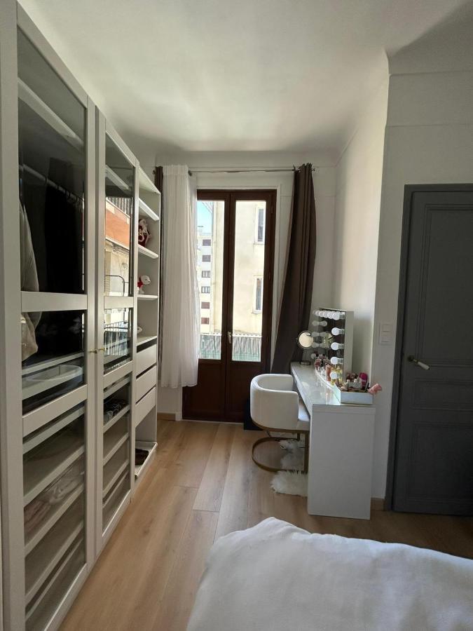 Apartment - T3 Renove De 50 M2 Classe 2 Etoiles