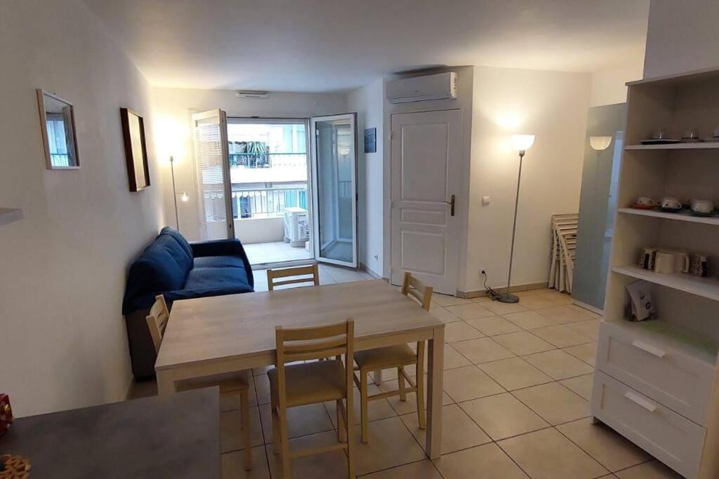 Quartier Des Fleurs, City Centre Apartamento *