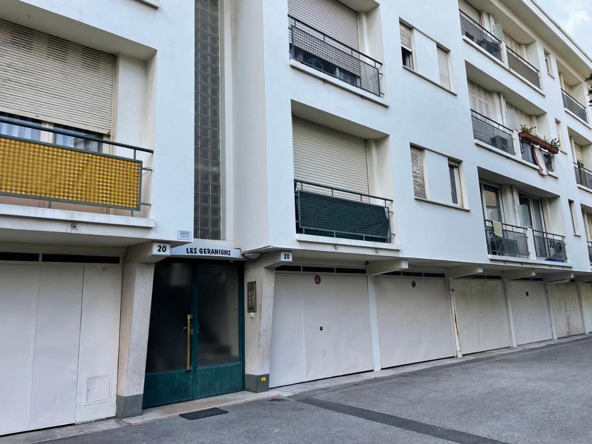 Les Geraniums * Nice