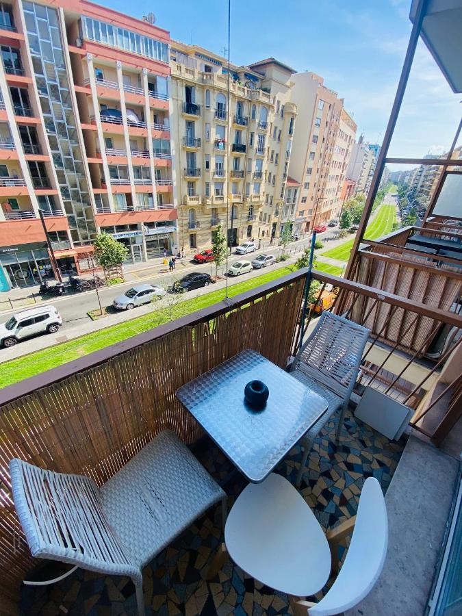 Magnifique 60m2 ,3 Pieces , Equipee,tres Lumineux, 2 Minutes A Pied De La Plage Apartment Nice