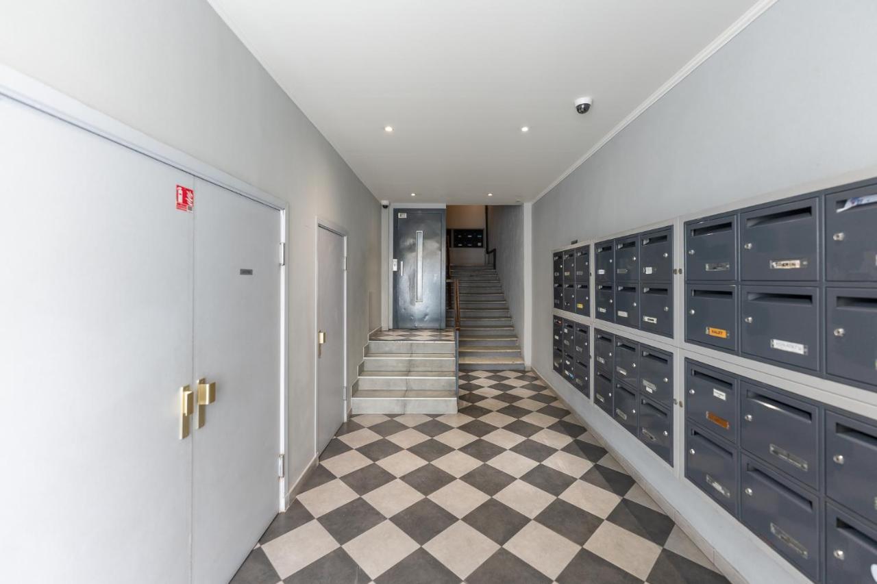 Azur Apartment On Massena Street