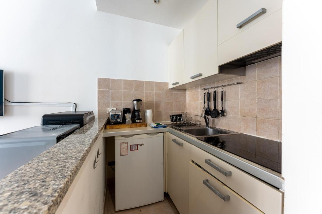 Apartment Azur Apartment On Massena Street *