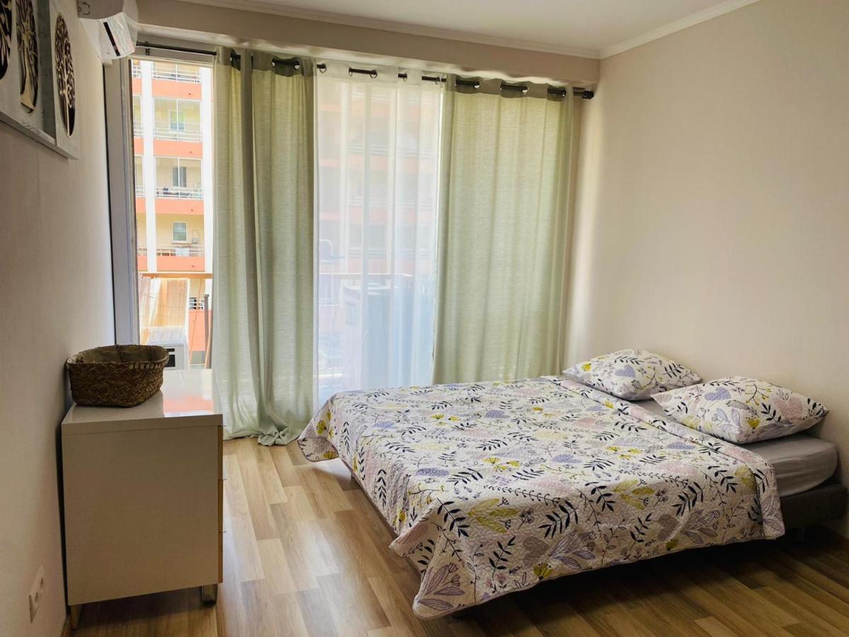 Apartment Magnifique 60m2 ,3 Pieces , Equipee,tres Lumineux, 2 Minutes A Pied De La Plage
