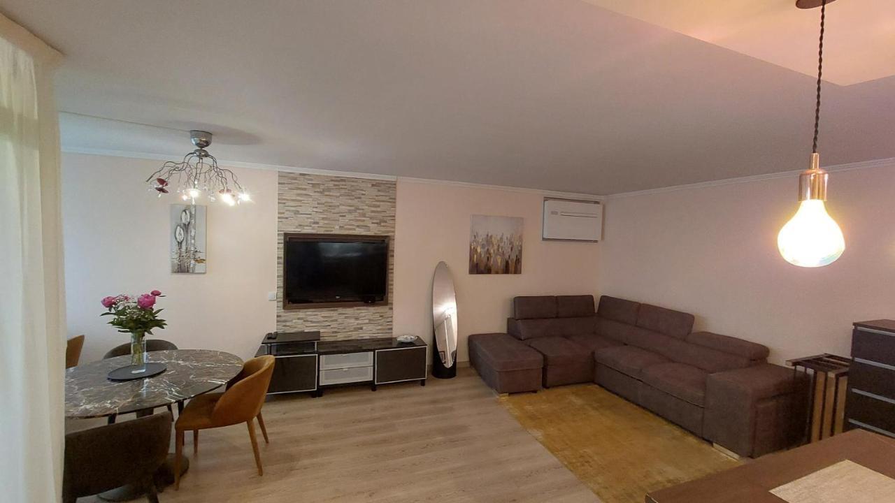 Apartment Apartment-avenue Des Fleurs - 06000