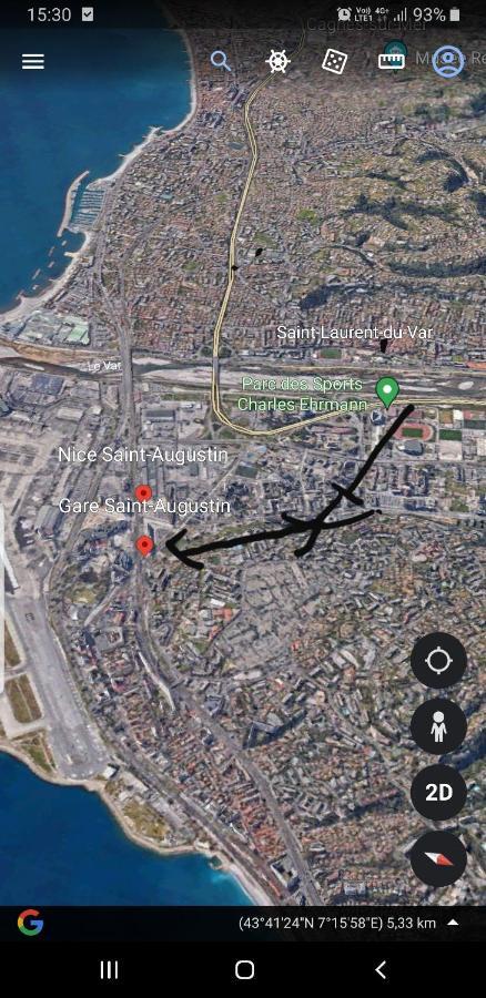 Renove 2023 Proche Aeroport 5min, Gare Sncf 2 Min, Tramway Au Pied De L'immeuble , Parking Possible, Renovated 2023 Near The Airport 5 Min, Train Station 2 Min, Tram Next To The Building 1 Min, Parking Possible Appartement *