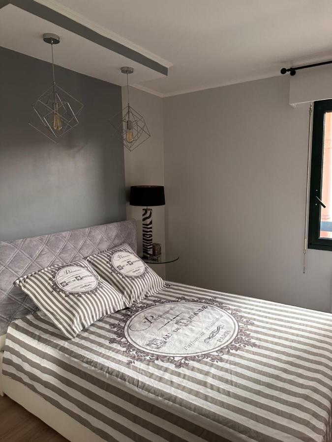 Apartment-avenue Des Fleurs - 06000