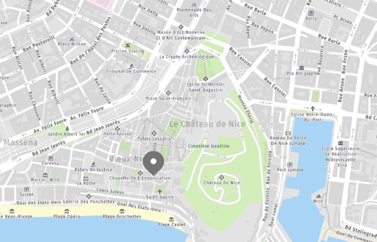 Apartment Riviera: Beachfront Old Town With Ac Nice