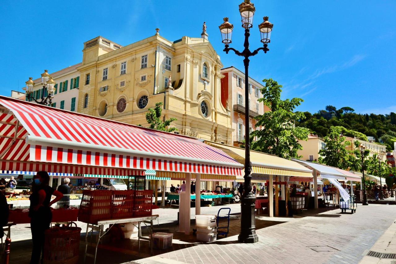 Lovely Split In The Heart Of The Old-town *