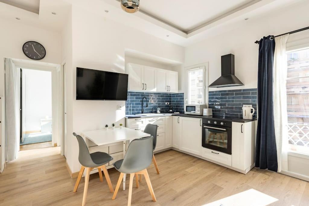 Apartment Renovated Near The
