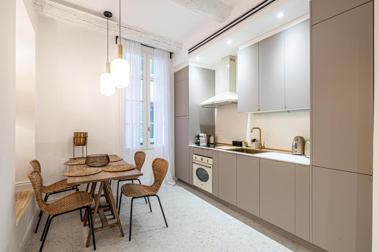 Chez Collette - Luxury In The Old Nice