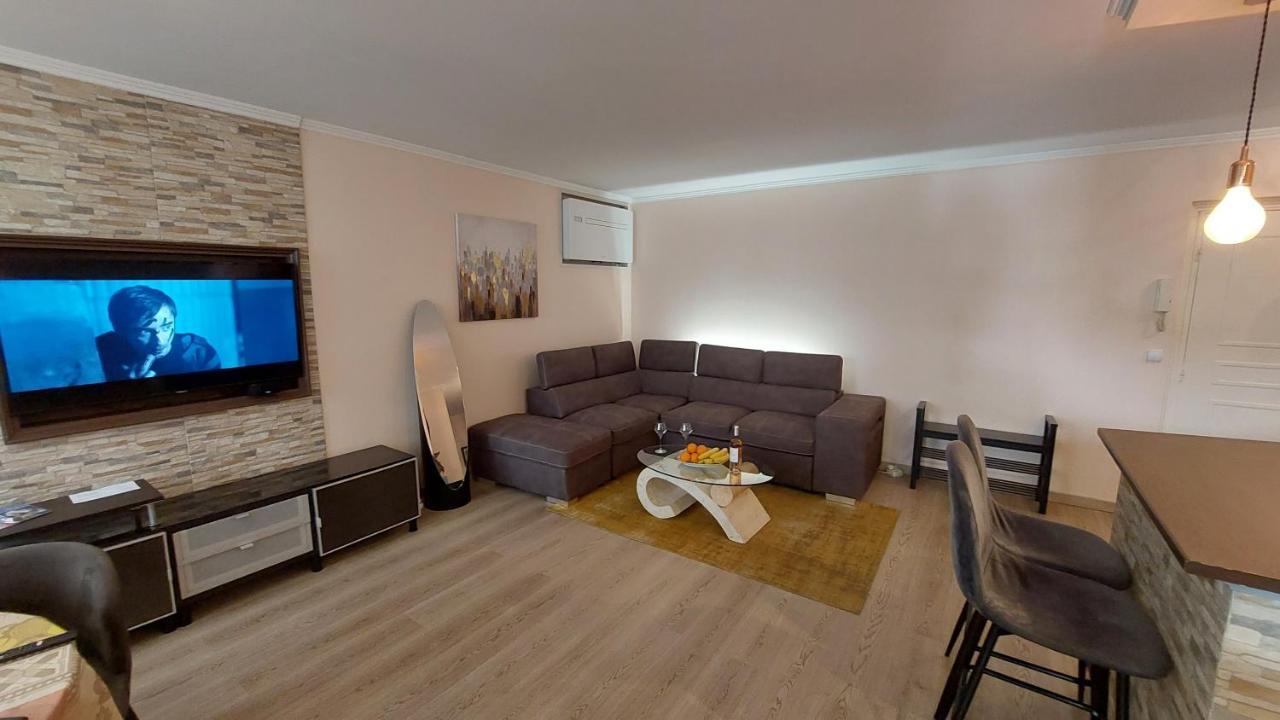 Apartment Apartment-avenue Des Fleurs - 06000