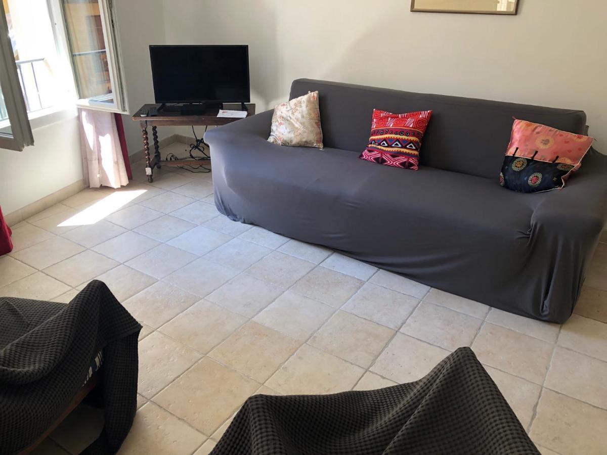Profiter Des Plages Et Du Vieux Appartement *