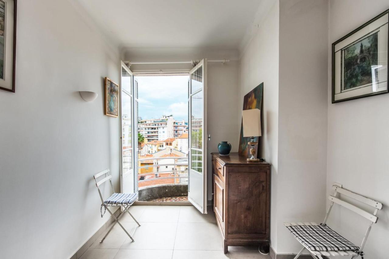 Apartment Fleurs De Furnished Flat *
