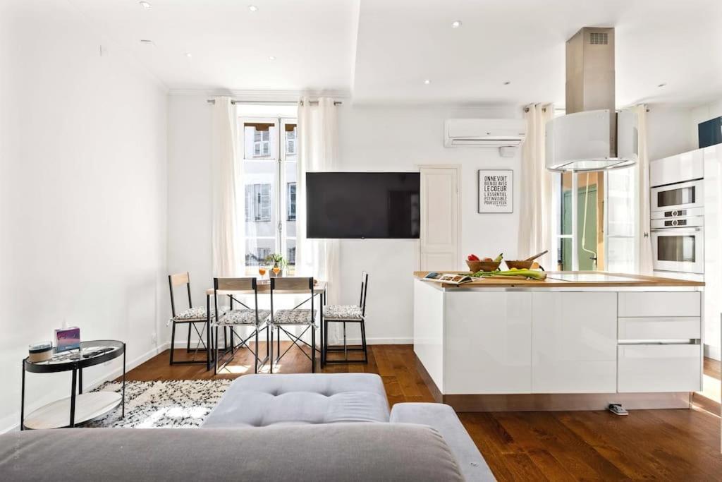 La Cachette Du Port! -avec Parking Au Port De Apartment