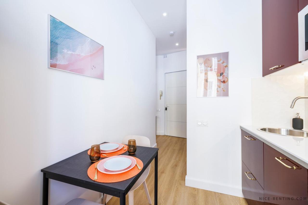 Apartment Renting - France - Luxury Palace Jacuzzi - Few Meters From Sea Nice