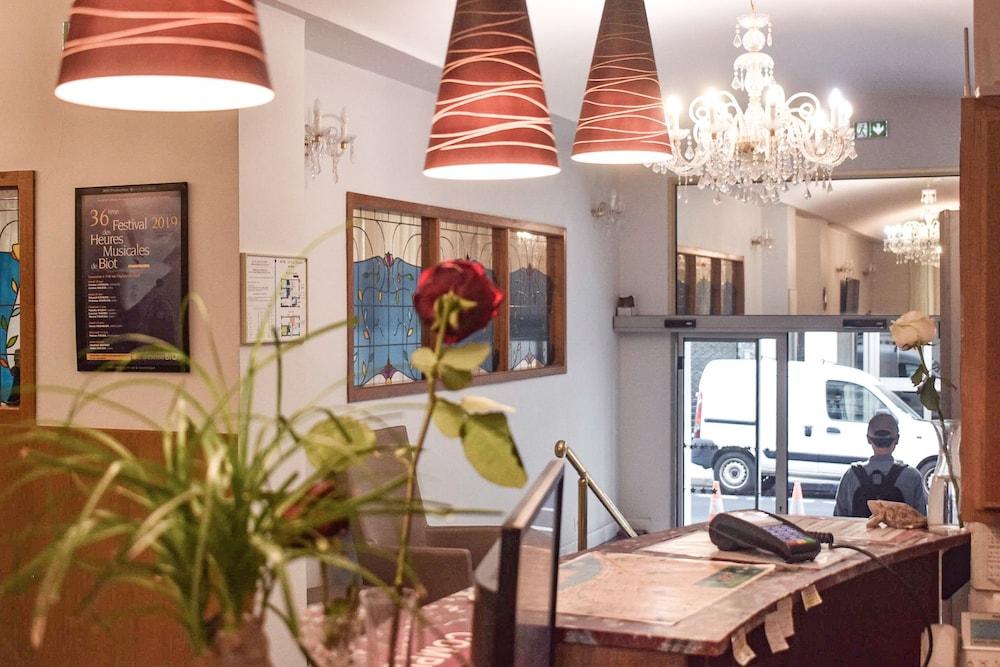 Hotel Little Palace 2*