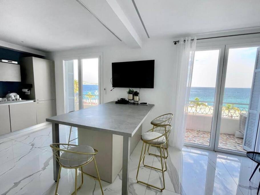 Front, Superbe Pour 4 Personnes Apartment *