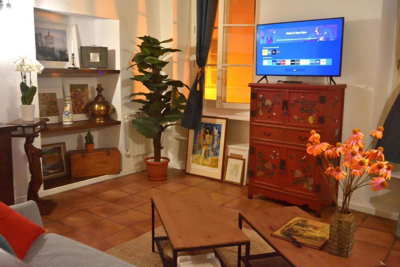 Apartment 33 On The Old Historic Senate Square *