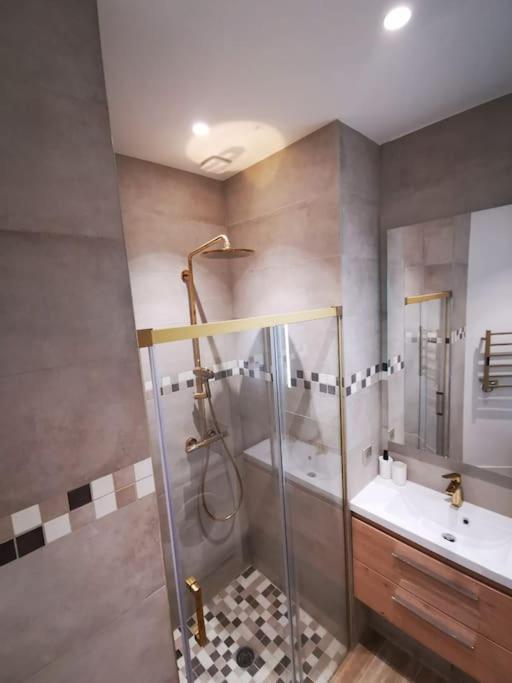 Apartment 2 Pieces Cozy Nice