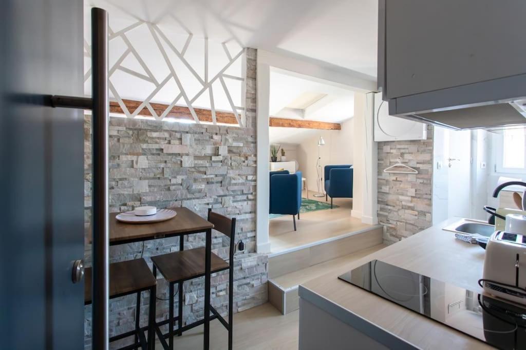 Appartement #49 Perfect Location Saleya Old Town 2mins To Sea Ac *