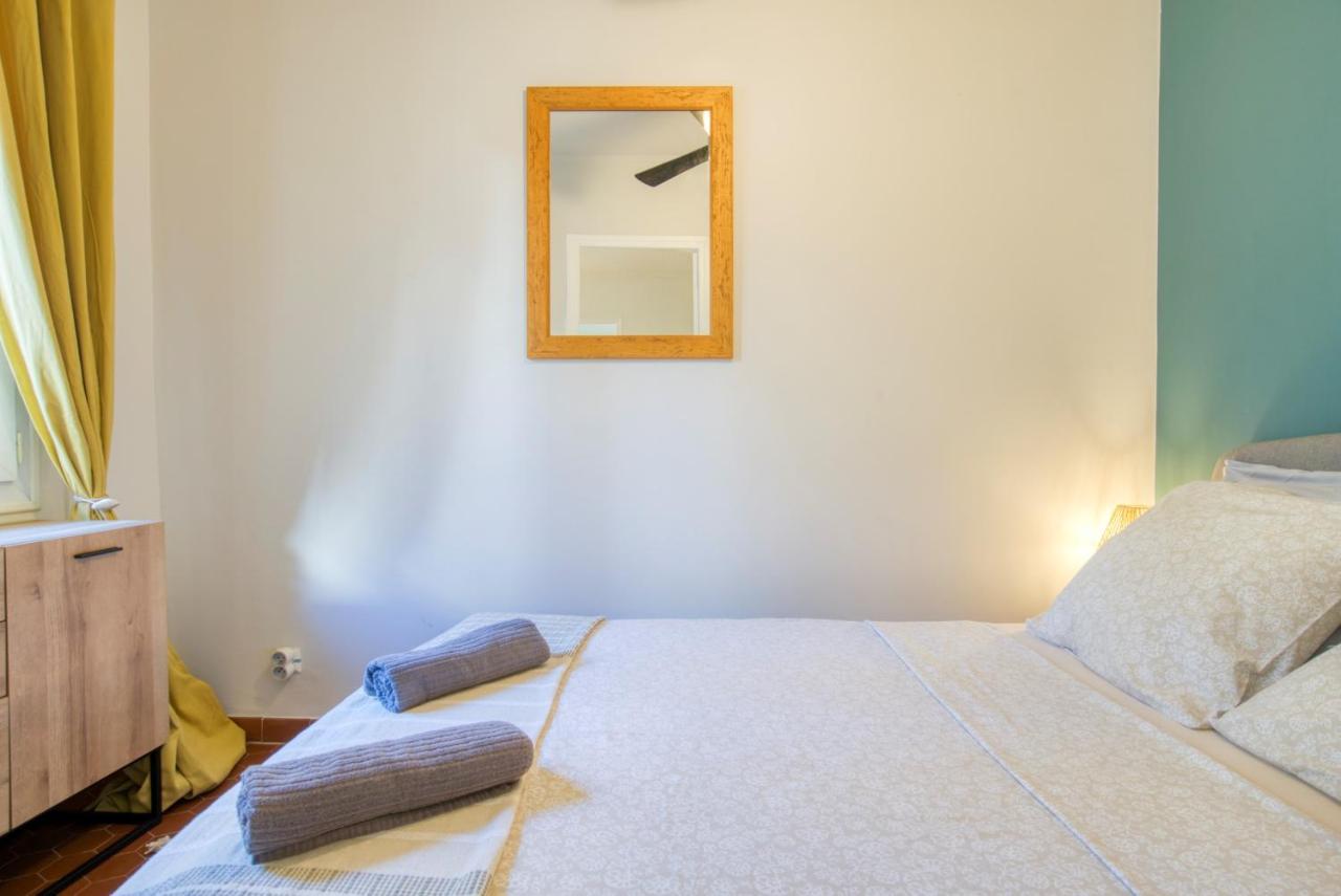Cosy, Modern, Fully Equipped, Air Conditioning, Historical, Old Town, 1minute Walk From - 