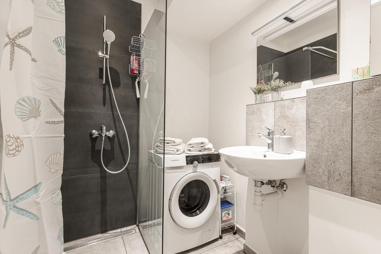 Apartment The Place To Be In *