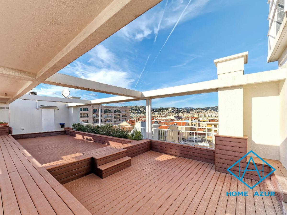 Royal Lux Spacious Seaside Pool Appartement