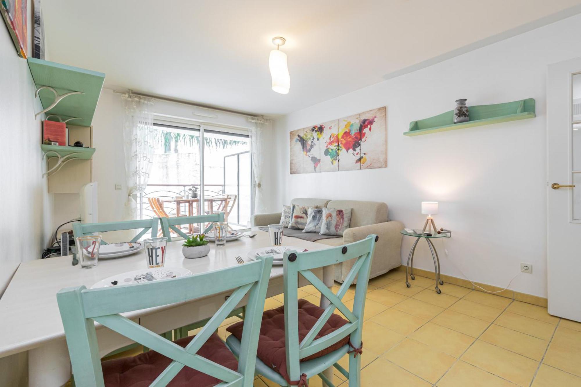 Apartamento 1 Bedroom Downtown Carre D'or With Garage