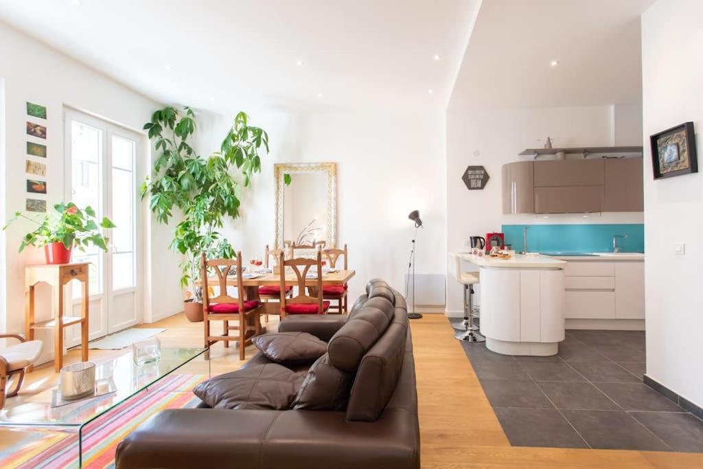 #22 Emma 2bdr Balcony Center Town 2mins Tramway Nice