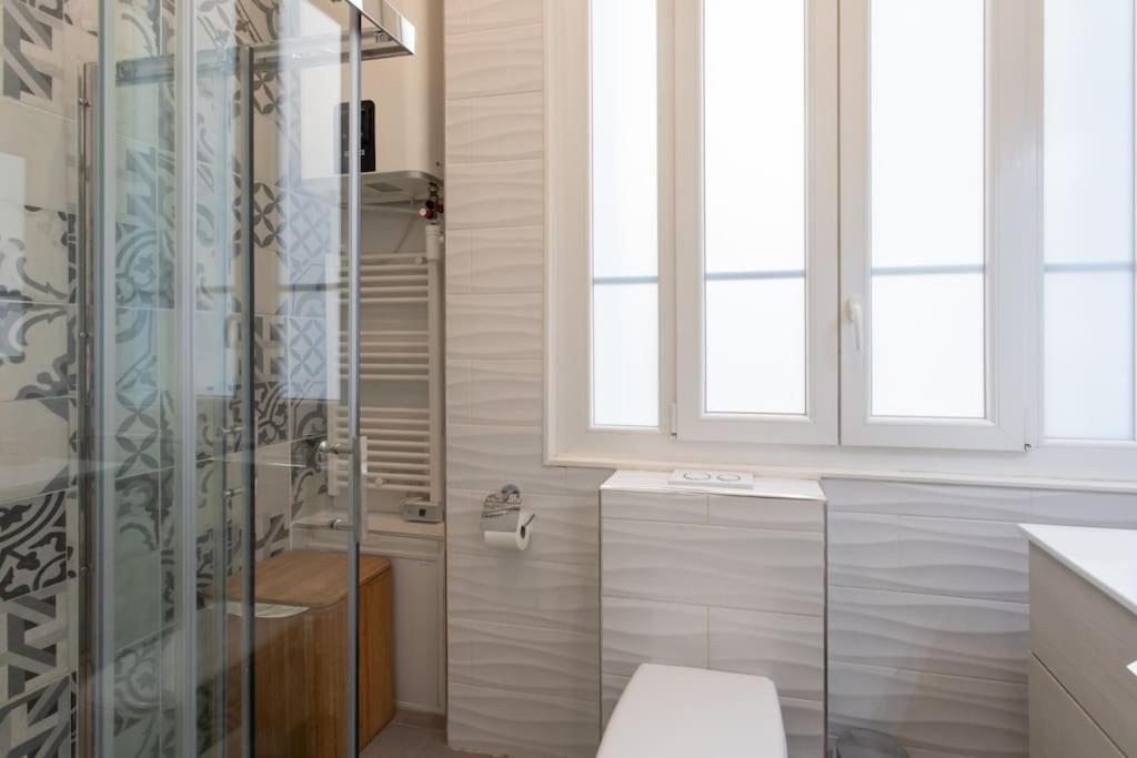 #22 Emma 2bdr Balcony Center Town 2mins Tramway *