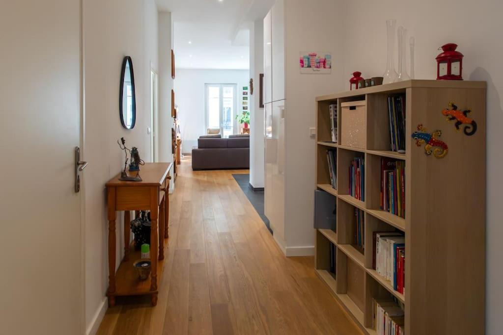 #22 Emma 2bdr Balcony Center Town 2mins Tramway Apartment Nice