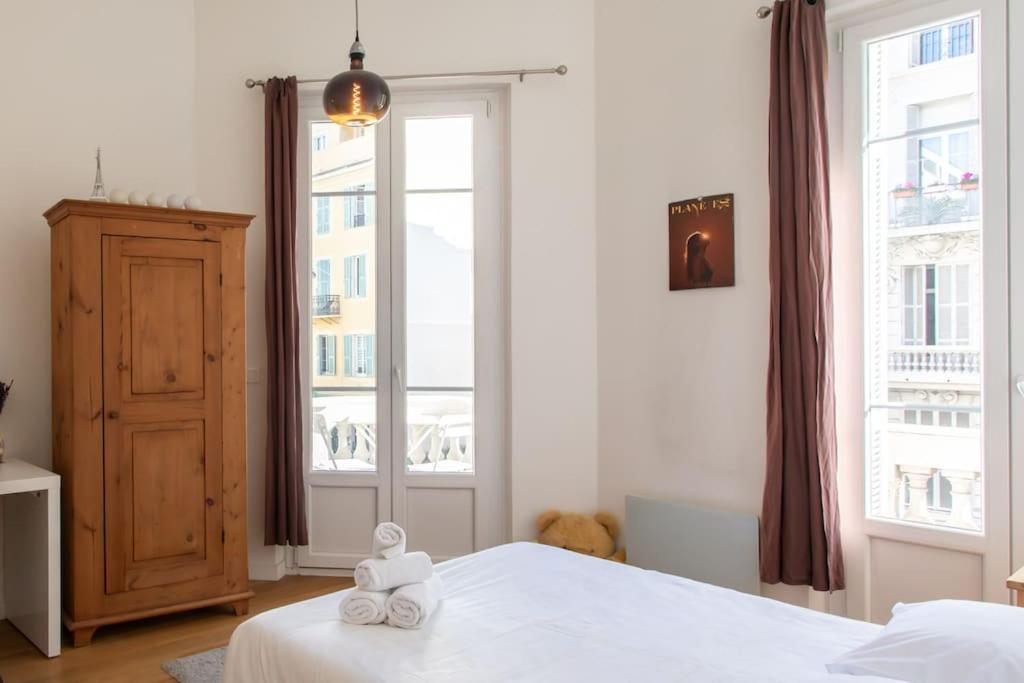 Apartment #22 Emma 2bdr Balcony Center Town 2mins Tramway Nice