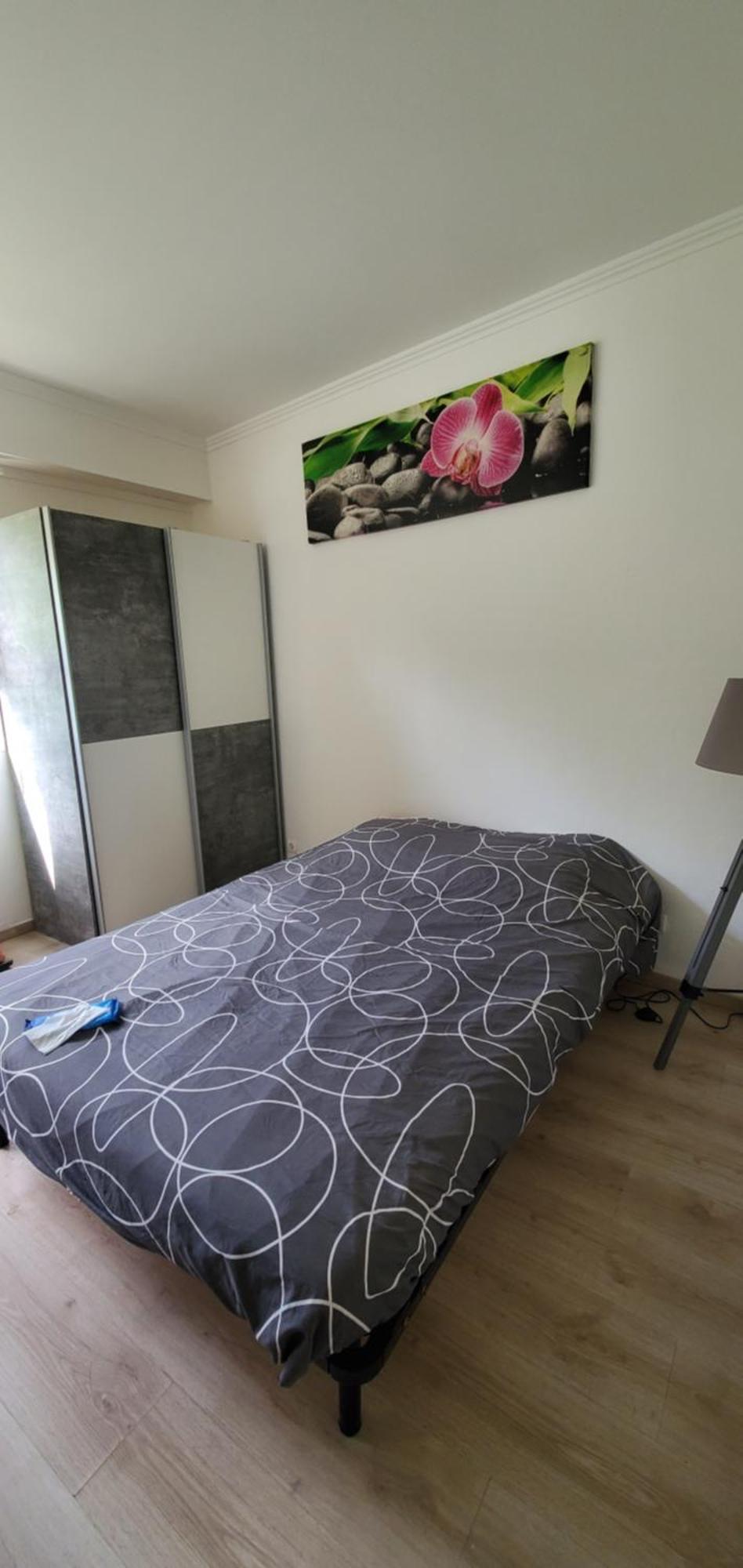 2 Pieces Proche Apartment *