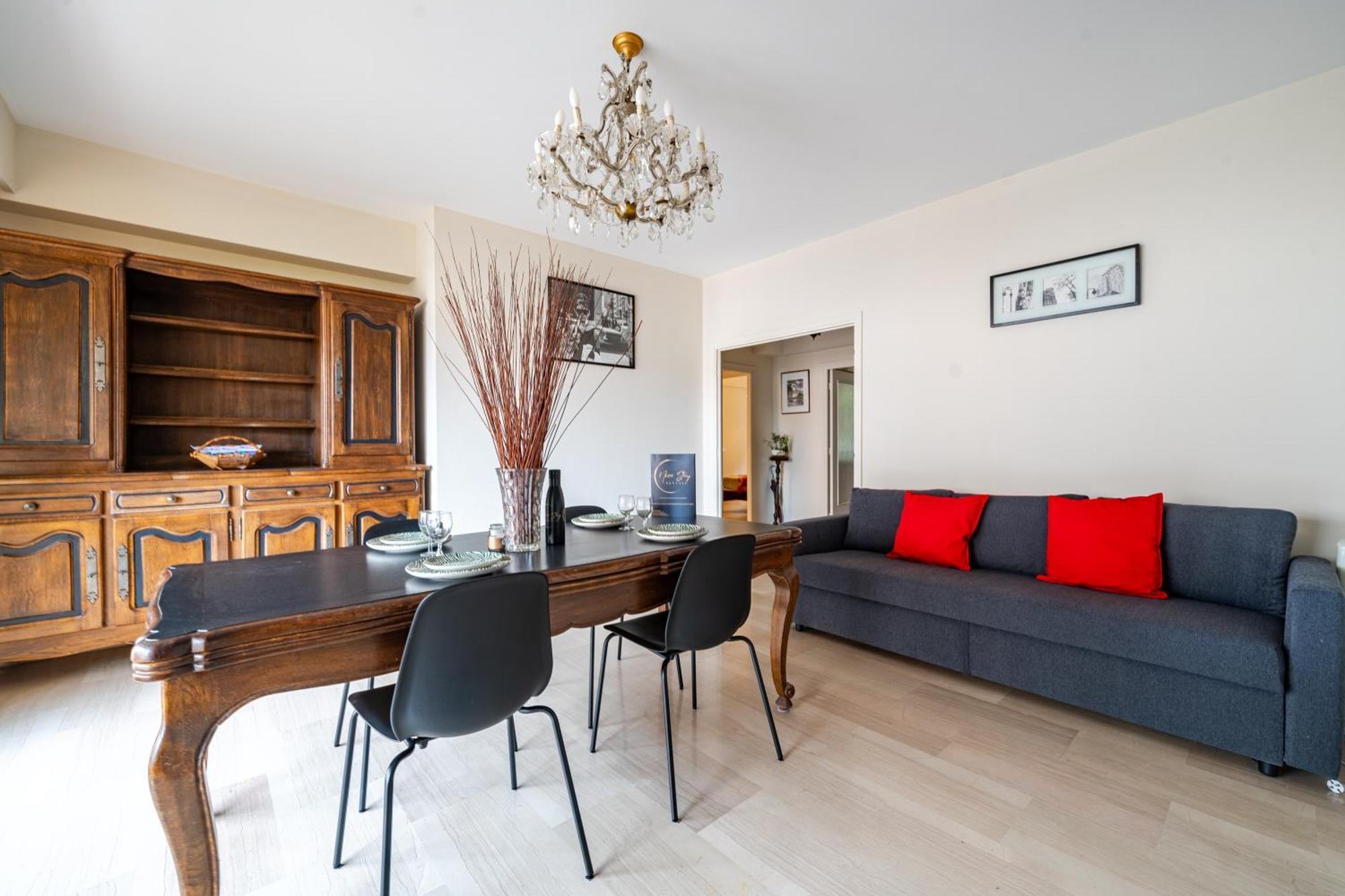 Grand 3 Pieces Calme - - Garage Appartement Nice
