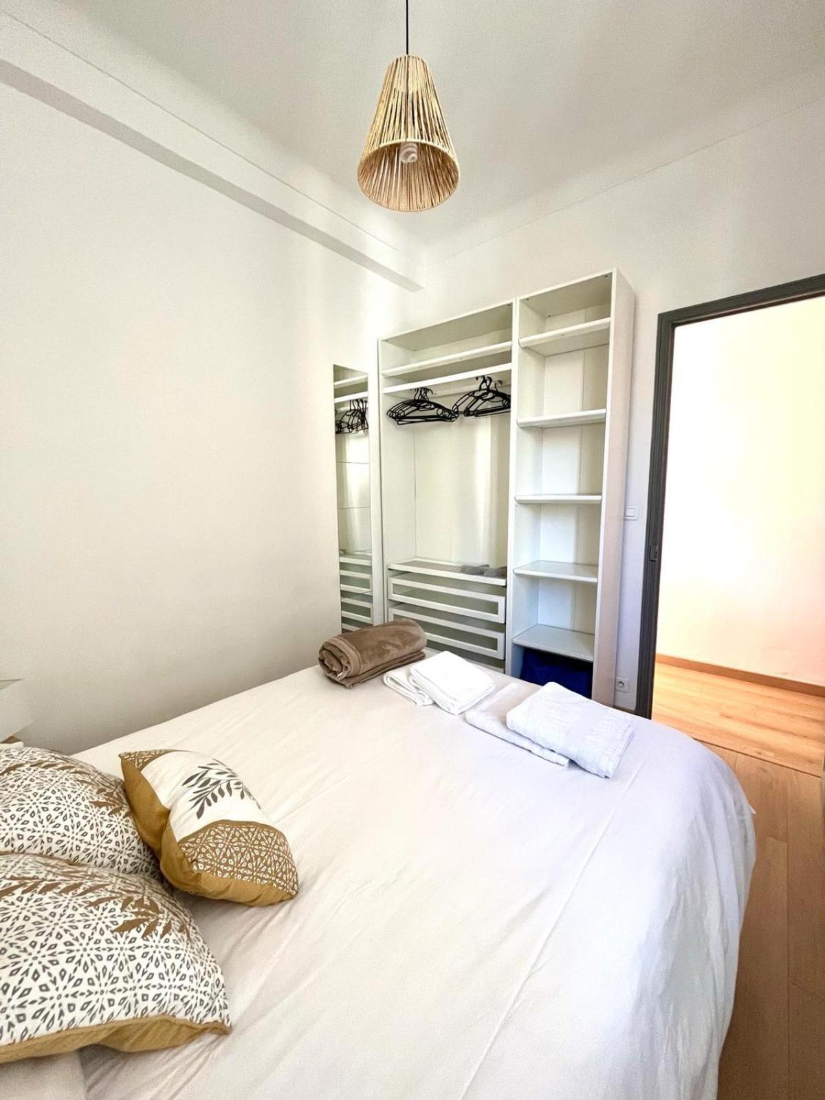 Apartment - T3 Renove De 50 M2 Classe 2 Etoiles *