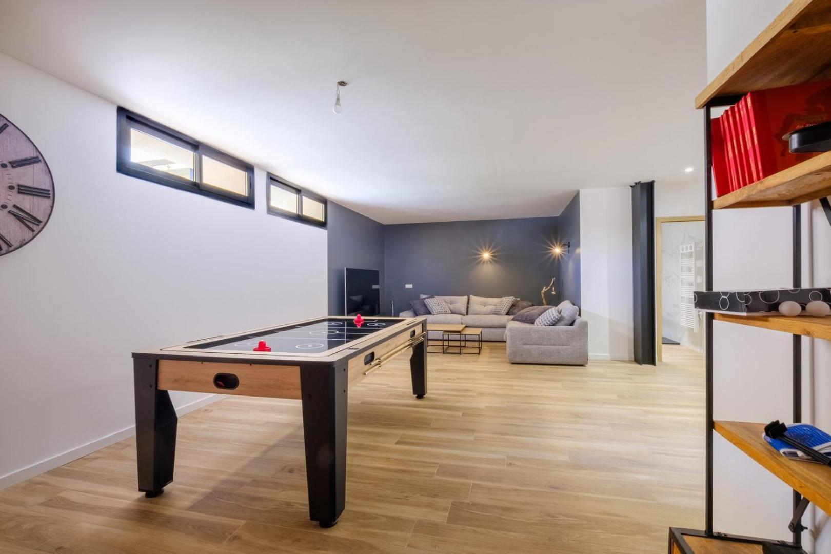 Moderne Pour 8 Personnes - Vue Sur !