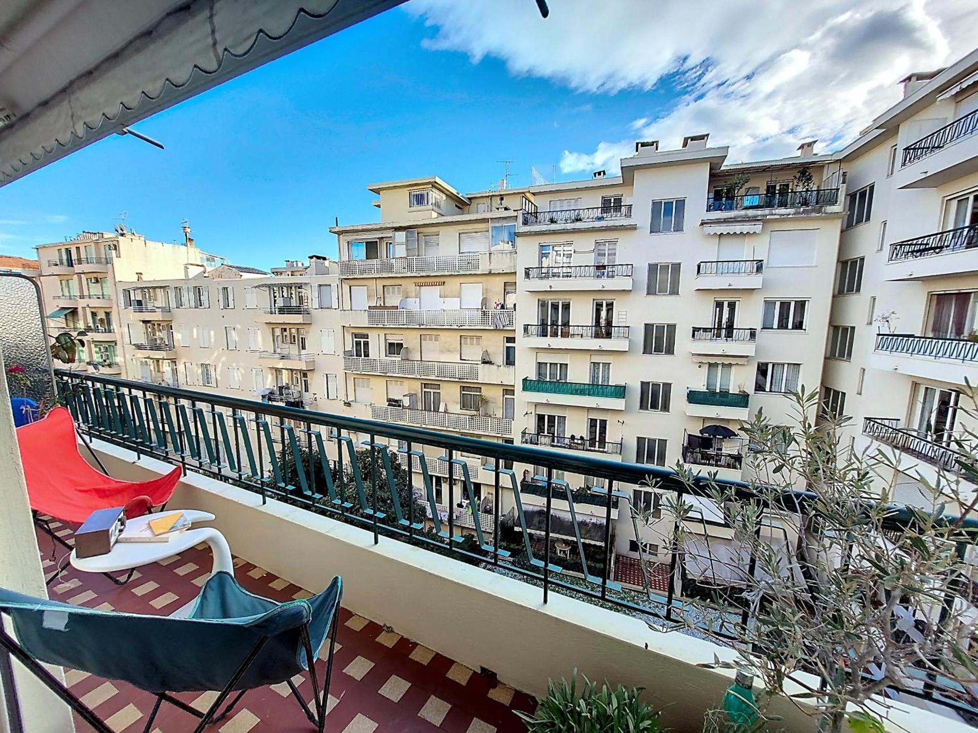 Apartment Nestor&jeeves - Baieta - Balcony